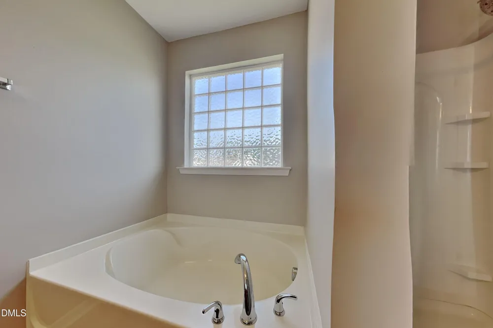 514 Kerriann Lane Clayton, NC 27520