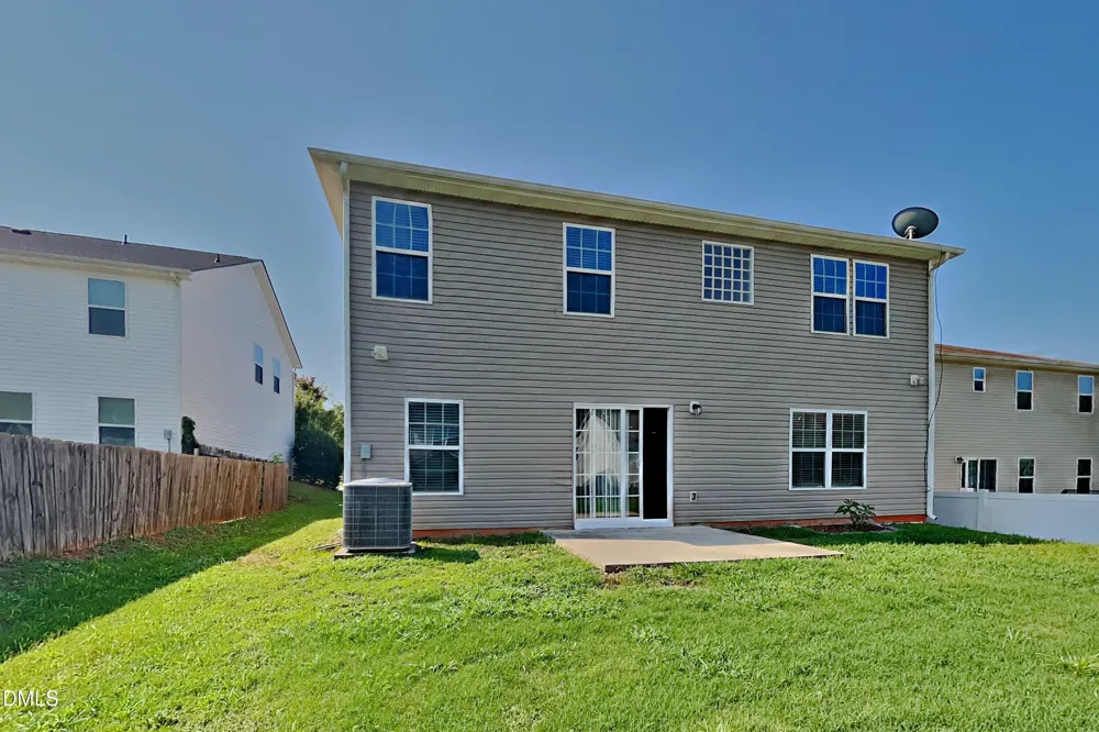 514 Kerriann Lane Clayton, NC 27520