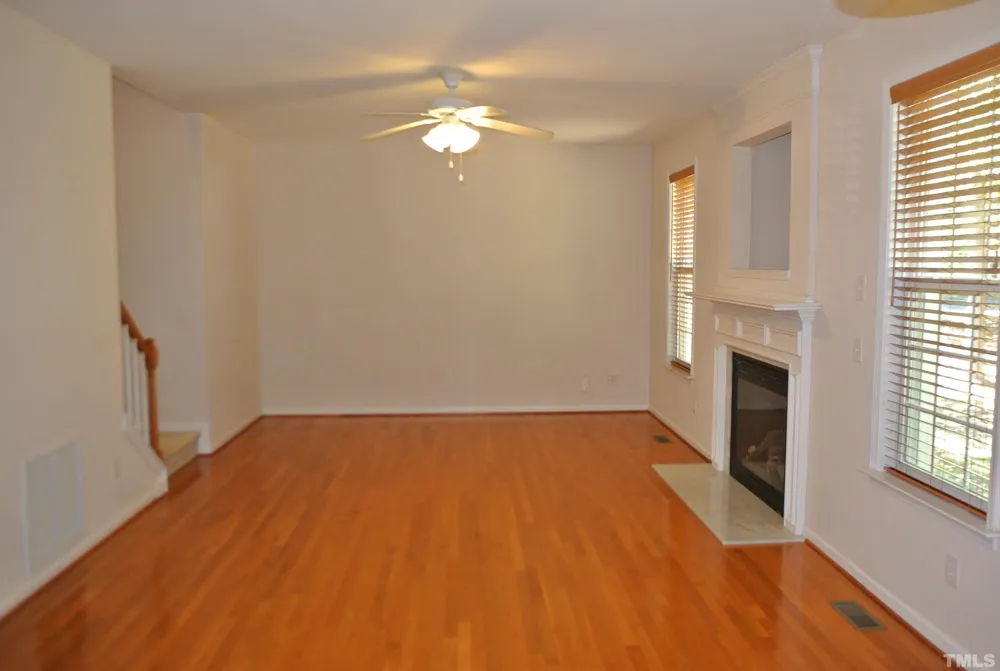 2108 Summit Drive Hillsborough, NC 27278