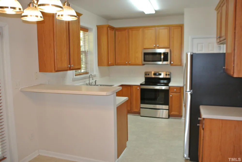 2108 Summit Drive Hillsborough, NC 27278