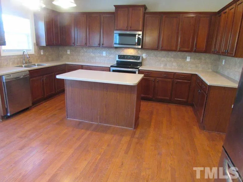 3712 Willow Stone Lane Wake Forest, NC 27587