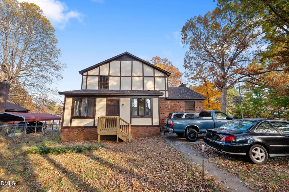 701 Carr Street Mebane, NC 27302