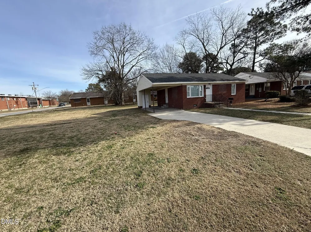 902 S Marvin Street S Goldsboro, NC 27530