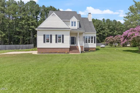 1072 Loop Road