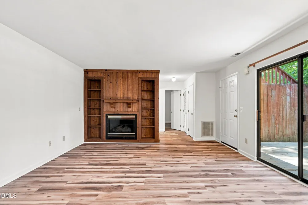 400 Summerwalk Circle Chapel Hill, NC 27517