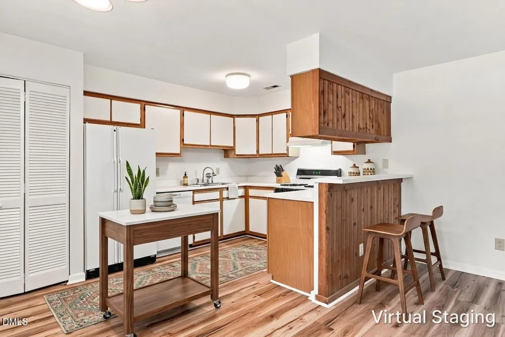 400 Summerwalk Circle Chapel Hill, NC 27517