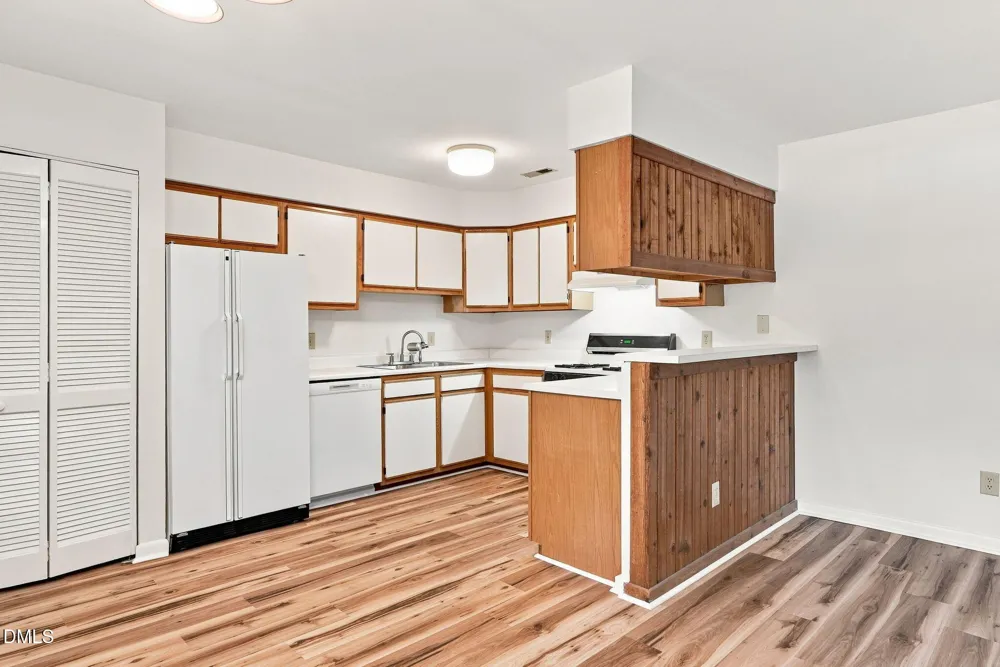 400 Summerwalk Circle Chapel Hill, NC 27517