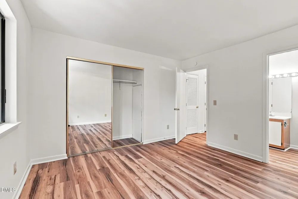 400 Summerwalk Circle Chapel Hill, NC 27517