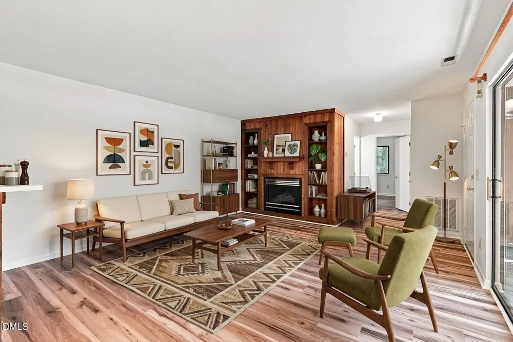 400 Summerwalk Circle Chapel Hill, NC 27517