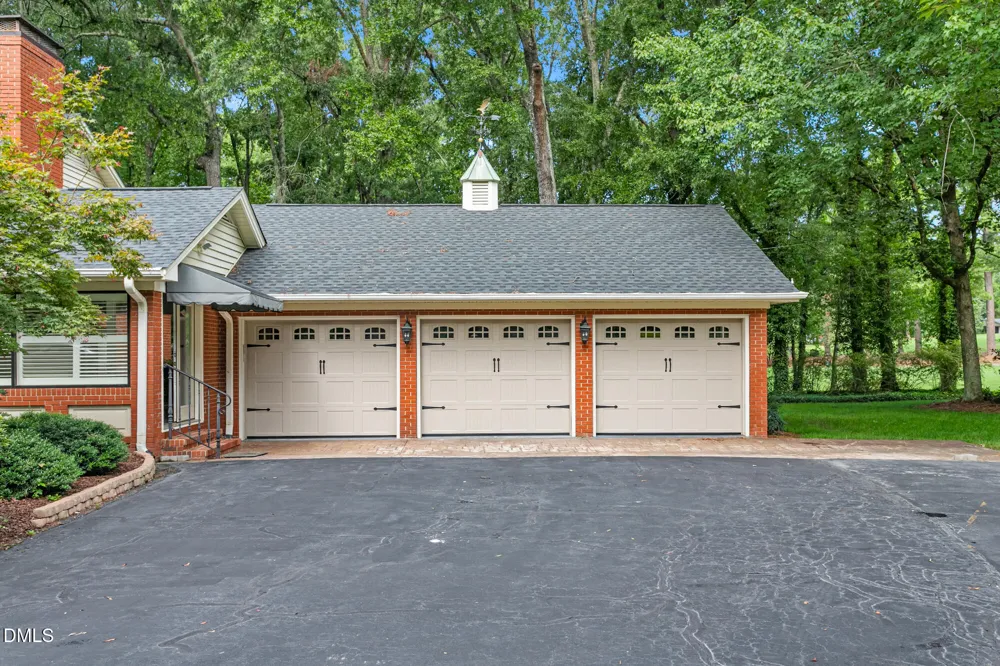 3036 Fairway Drive Burlington, NC 27215