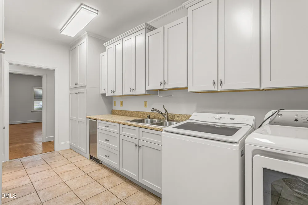 3036 Fairway Drive Burlington, NC 27215