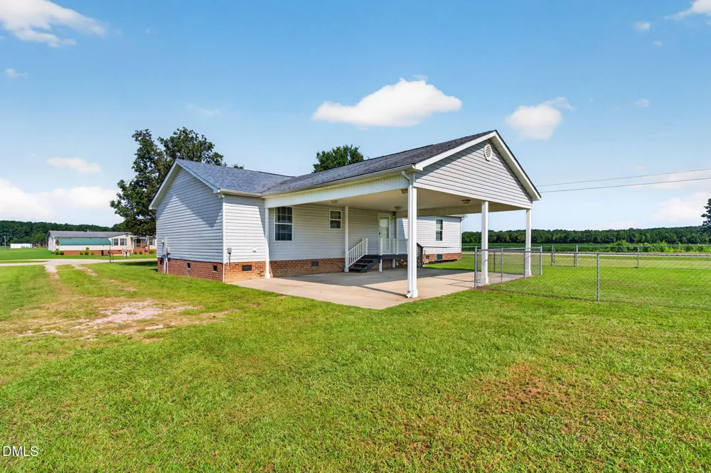 8505 Ransom Lane Kenly, NC 27542