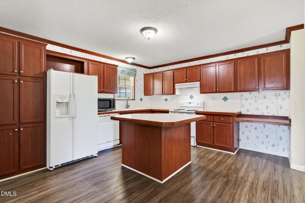 8505 Ransom Lane Kenly, NC 27542