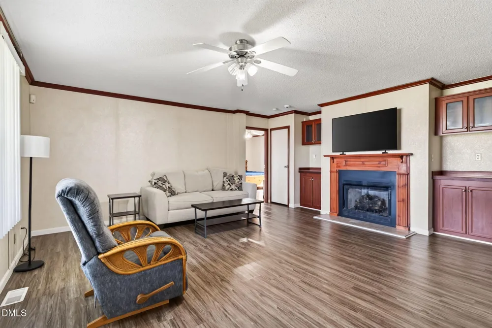 8505 Ransom Lane Kenly, NC 27542