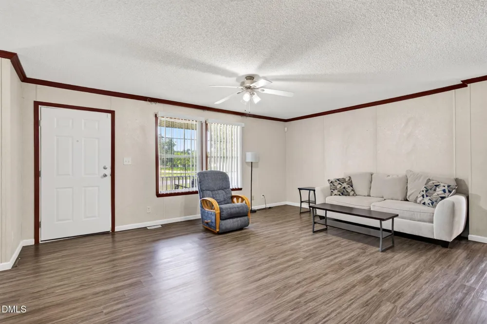 8505 Ransom Lane Kenly, NC 27542