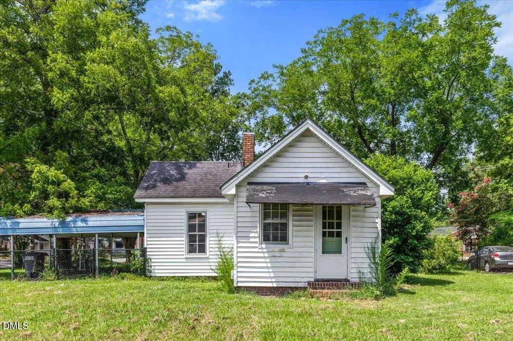 700 Webb Street Selma, NC 27576