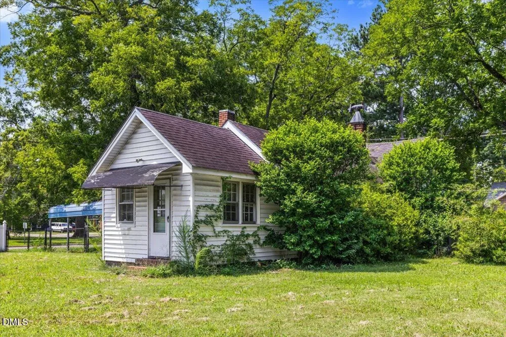 700 Webb Street Selma, NC 27576