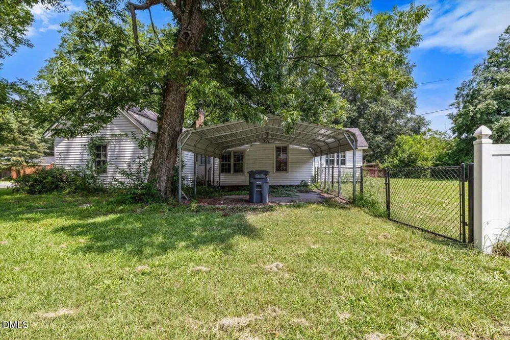 700 Webb Street Selma, NC 27576