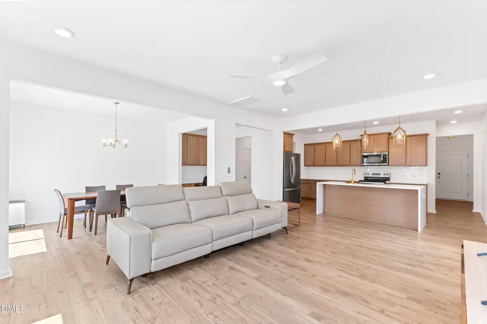 92 District Avenue Clayton, NC 27527