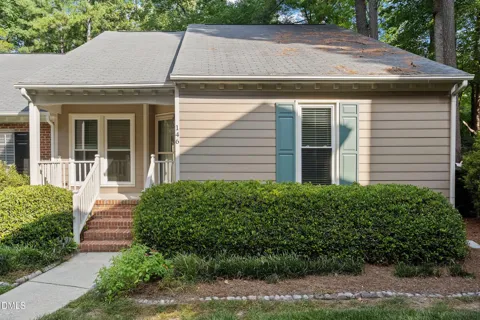 146 Renwick Court