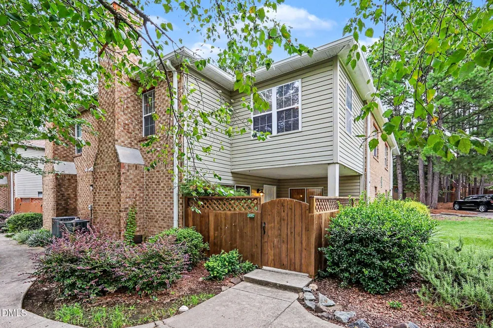 434 Summerwalk Circle Chapel Hill, NC 27517