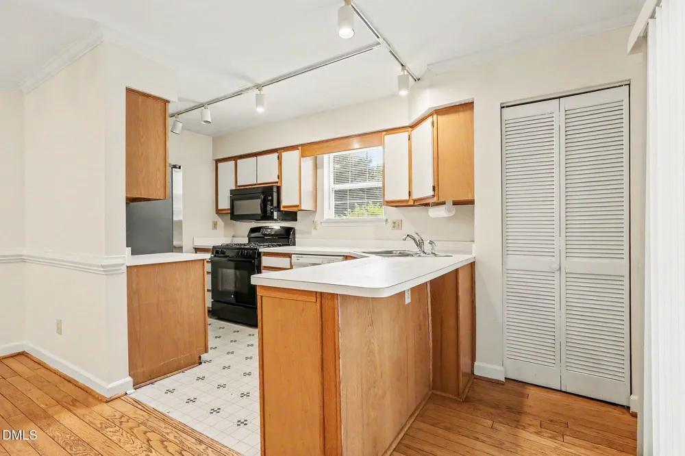 434 Summerwalk Circle Chapel Hill, NC 27517