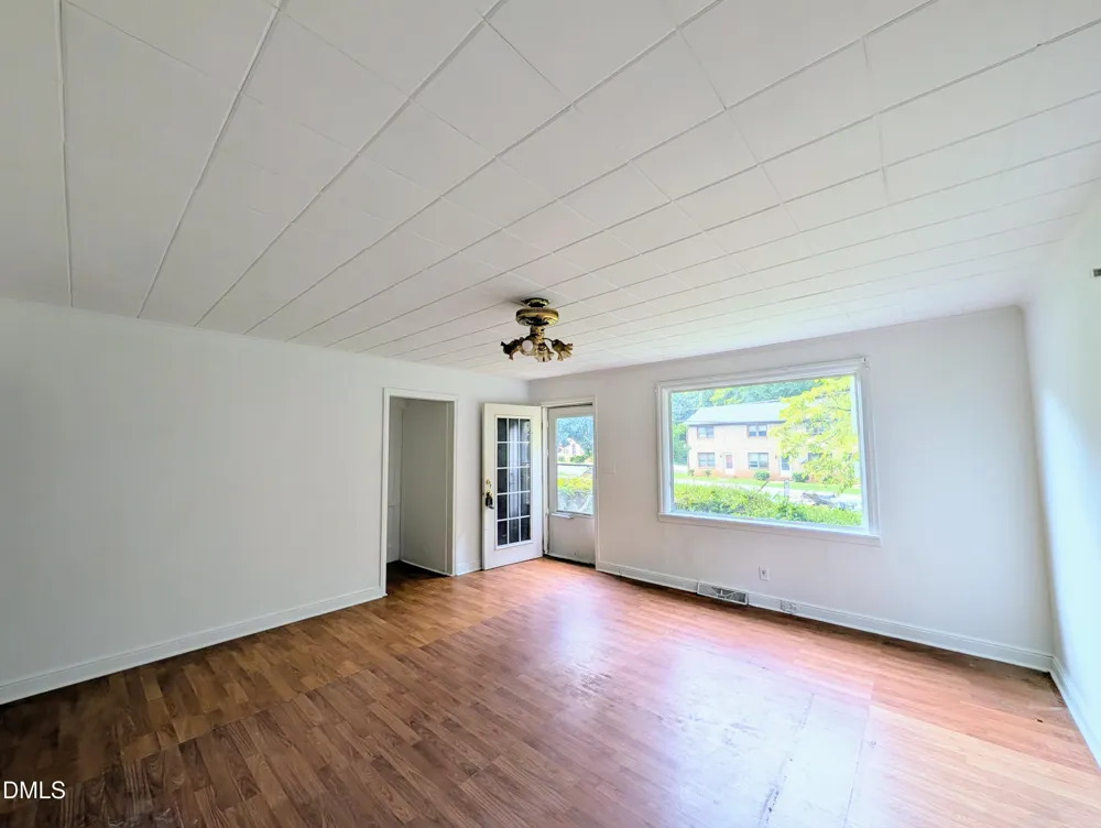 1514 Glenside Drive Greensboro, NC 27405