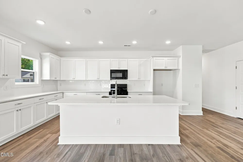 30 Loganberry Avenue Bunnlevel, NC 28323