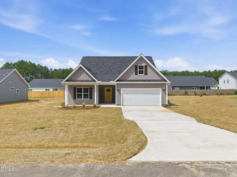 30 Loganberry Avenue Bunnlevel, NC 28323