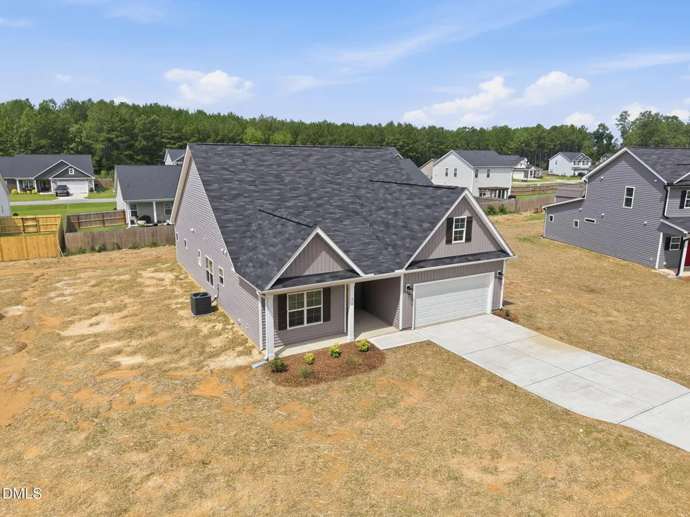 30 Loganberry Avenue Bunnlevel, NC 28323