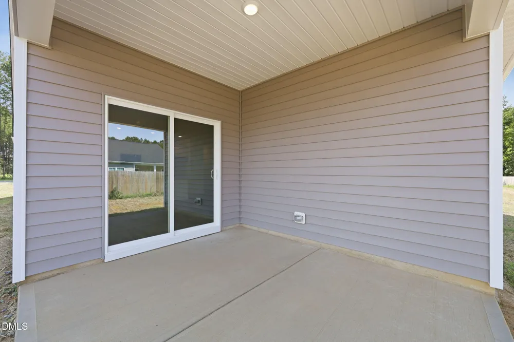 30 Loganberry Avenue Bunnlevel, NC 28323