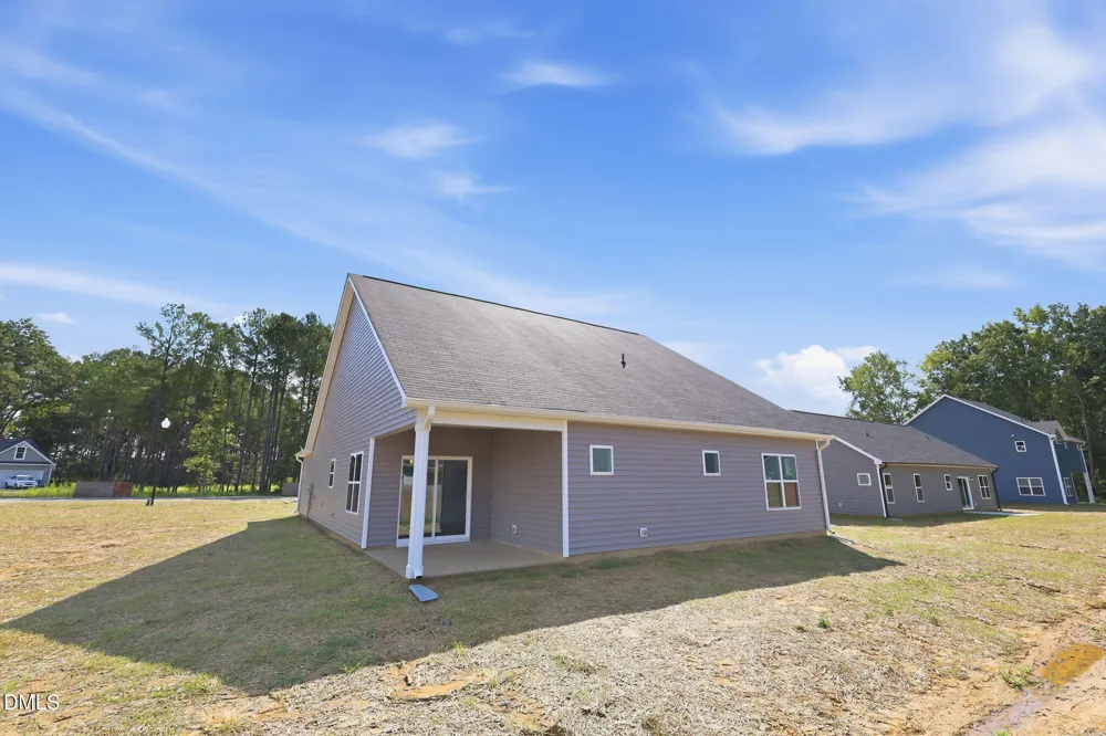 30 Loganberry Avenue Bunnlevel, NC 28323