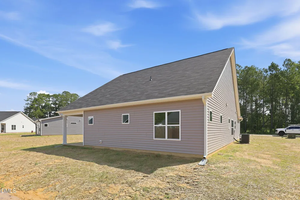 30 Loganberry Avenue Bunnlevel, NC 28323