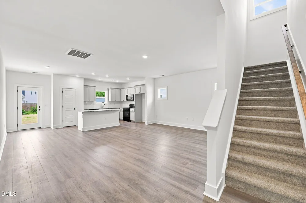 16 Loganberry Avenue Bunnlevel, NC 28323