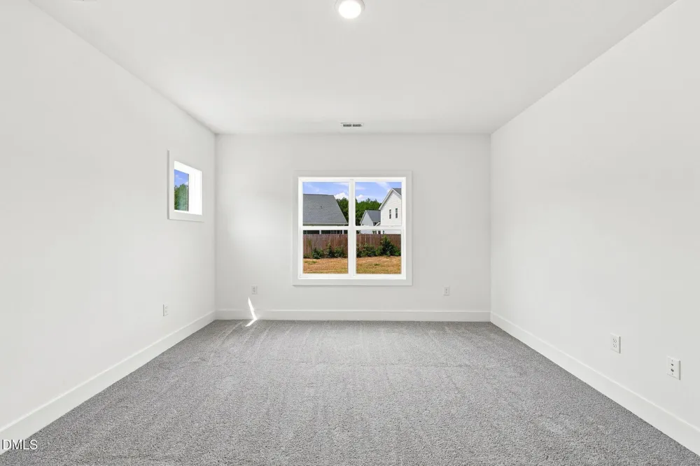 16 Loganberry Avenue Bunnlevel, NC 28323