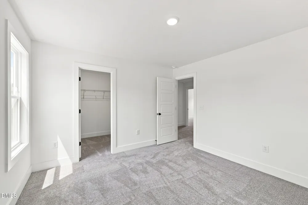 16 Loganberry Avenue Bunnlevel, NC 28323