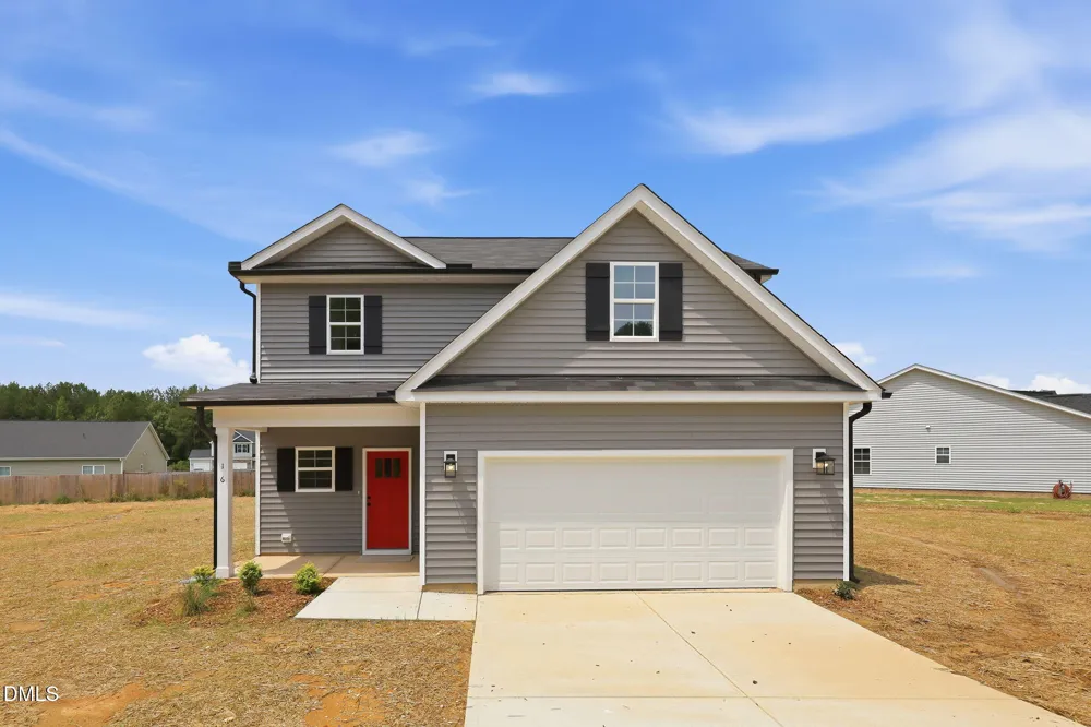 16 Loganberry Avenue Bunnlevel, NC 28323