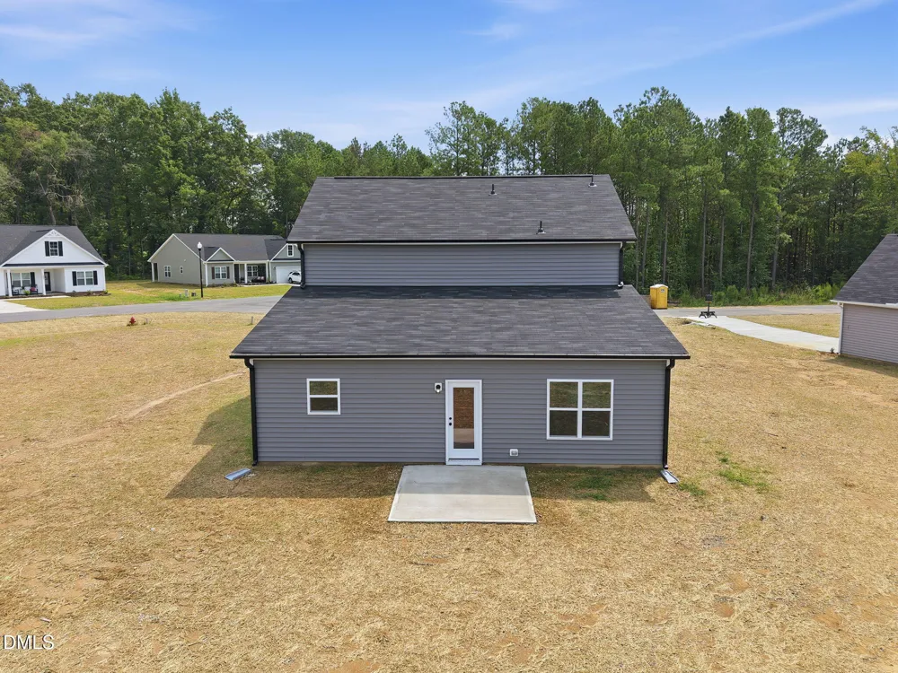 16 Loganberry Avenue Bunnlevel, NC 28323