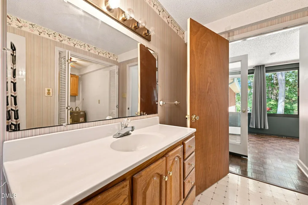 69 Dyking Road Louisburg, NC 27549