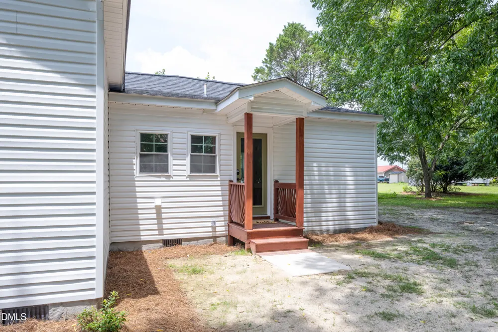 309 Stetson Street Clinton, NC 28328