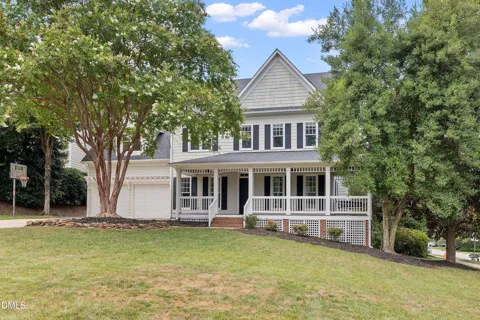 100 Robbins Reef Way