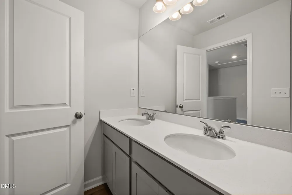 40 Spotted Bee Way Youngsville, NC 27596