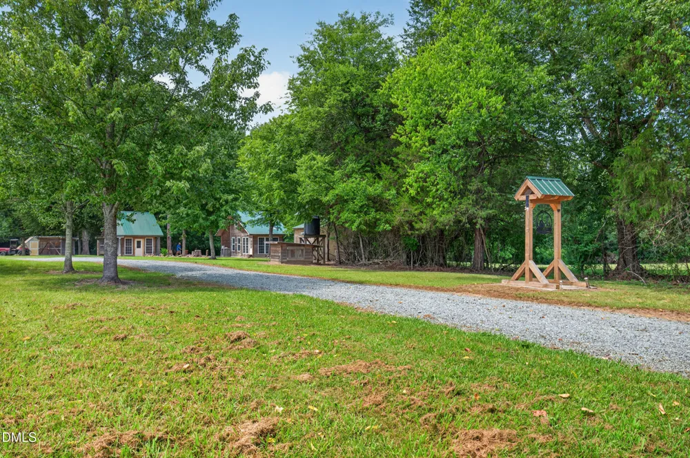 935 Vernie Phillips Road Bear Creek, NC 27207