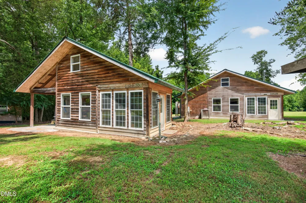 935 Vernie Phillips Road Bear Creek, NC 27207