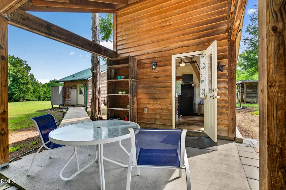 935 Vernie Phillips Road Bear Creek, NC 27207