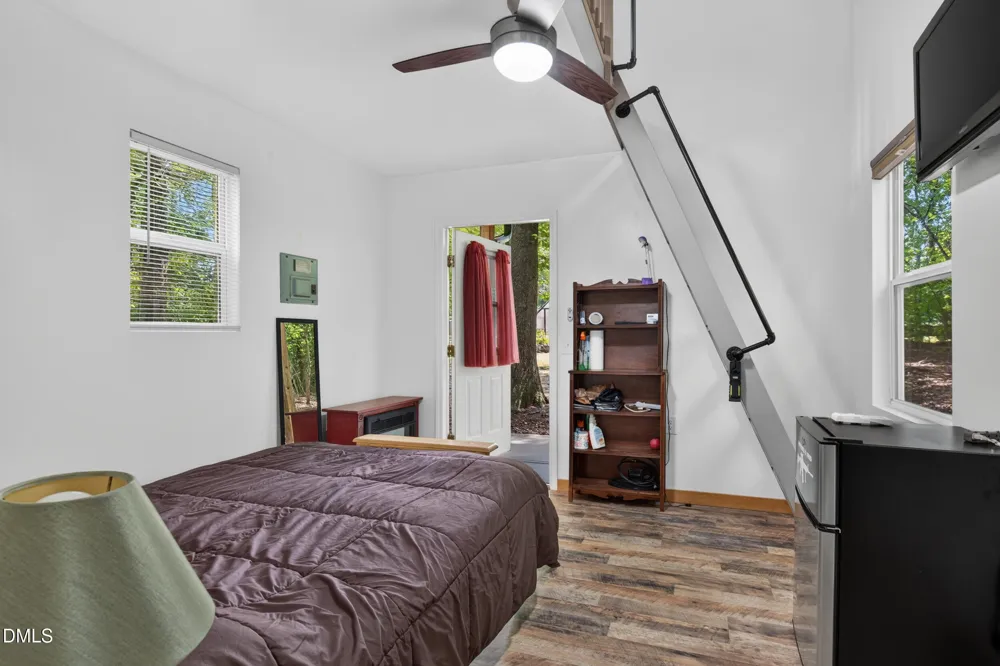 935 Vernie Phillips Road Bear Creek, NC 27207