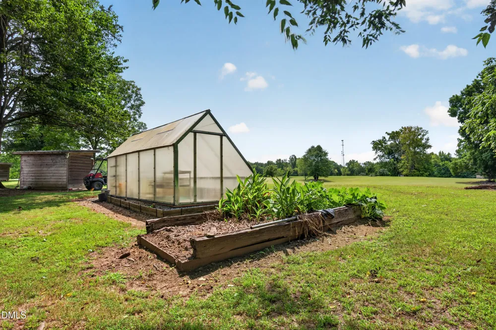 935 Vernie Phillips Road Bear Creek, NC 27207