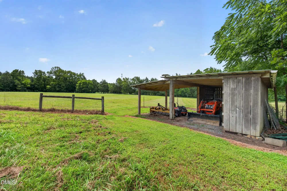 935 Vernie Phillips Road Bear Creek, NC 27207