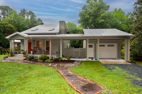 512 Marion Way