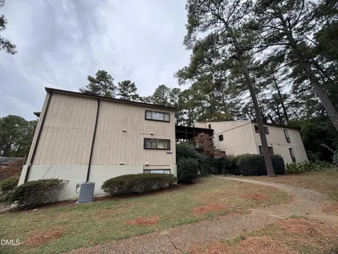 533 Pine Ridge Place